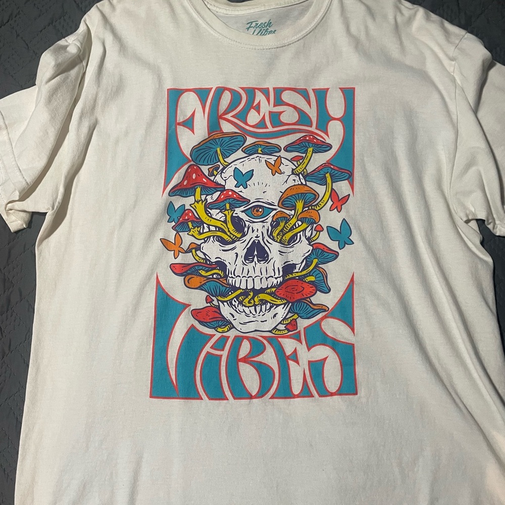 Cream Graphic Tee